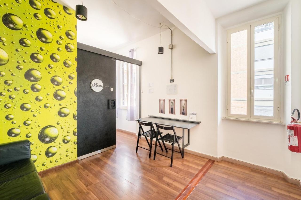 Rooms Piramide Roma Exterior foto